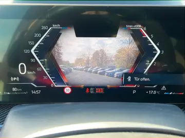 BMW X7 xDrive 40 d M Sport CARBON SKYLOUNGE AHK