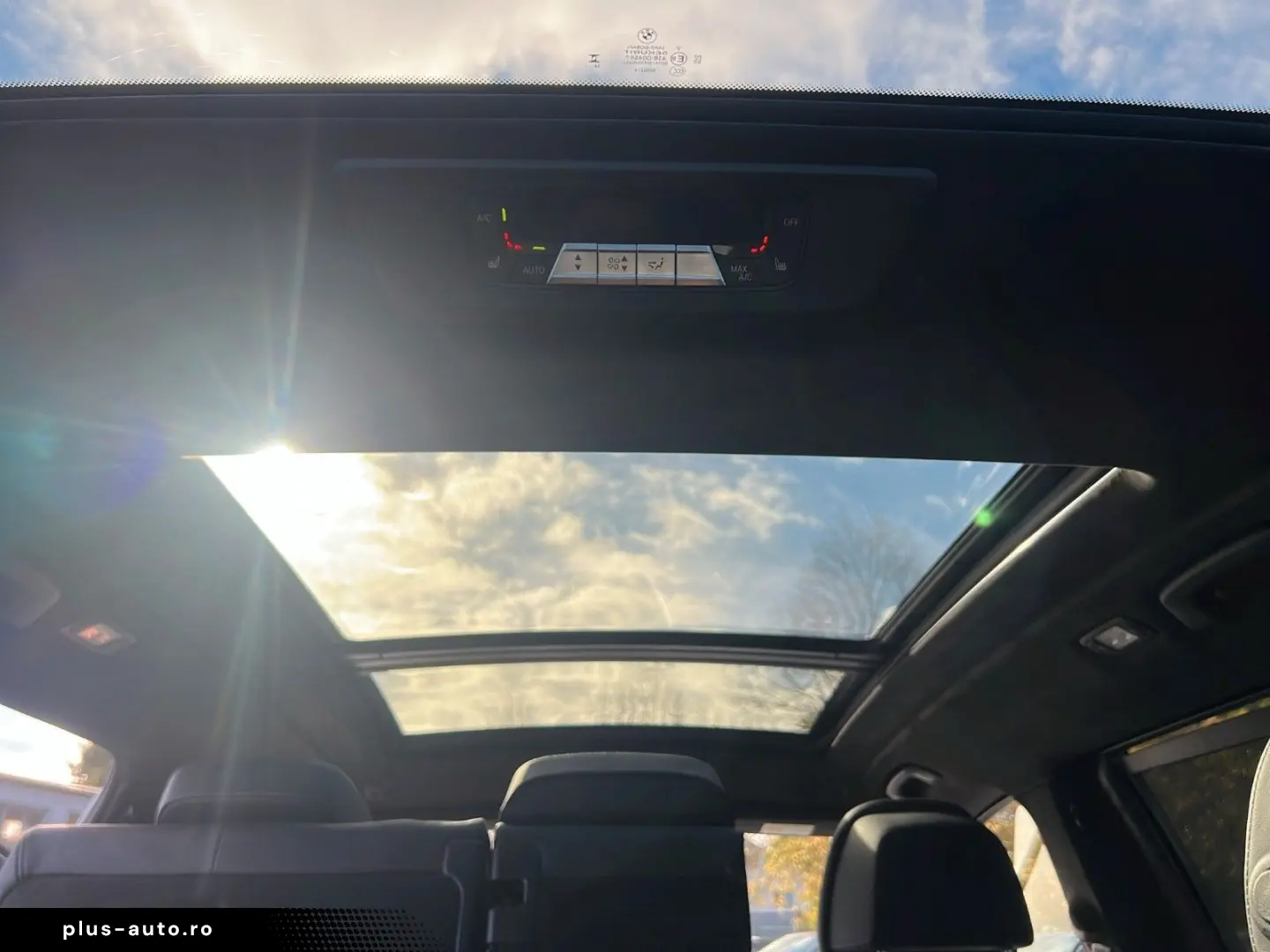 BMW X7 xDrive 40 d M Sport CARBON SKYLOUNGE AHK