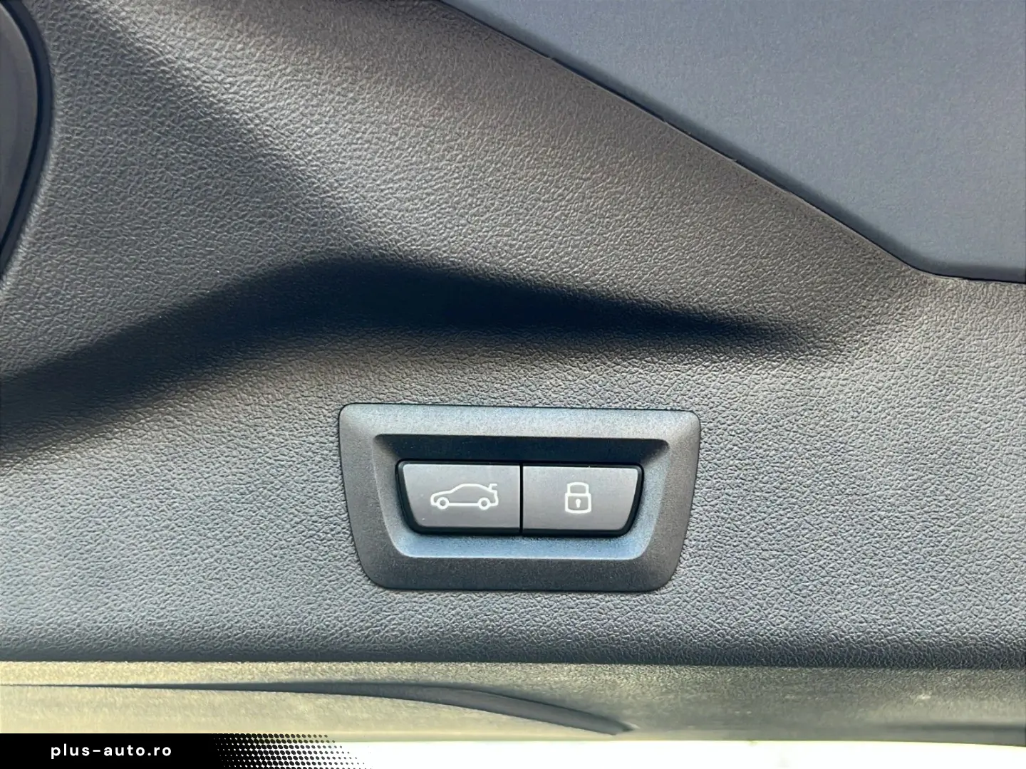 BMW X7 xDrive 40 d M Sport CARBON SKYLOUNGE AHK