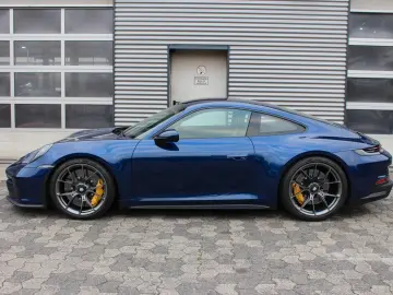 PORSCHE 992 GT3 Touring Paket Keramik Carbon Lift BOSE