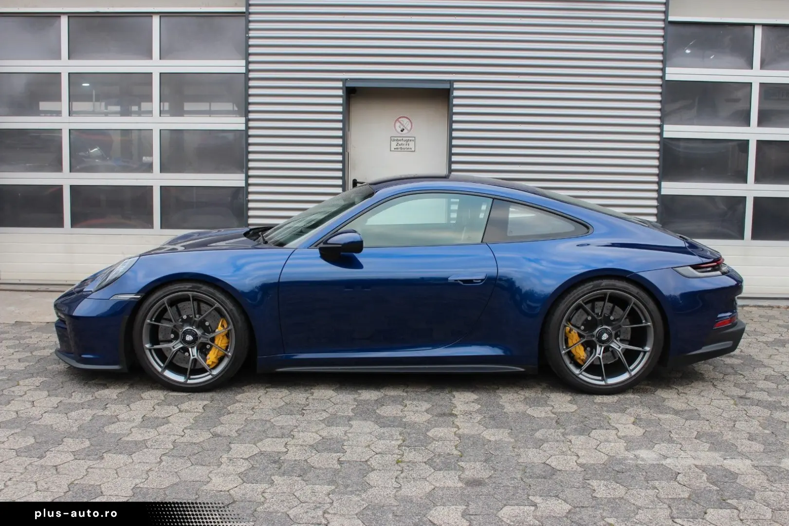 PORSCHE 992 GT3 Touring Paket Keramik Carbon Lift BOSE