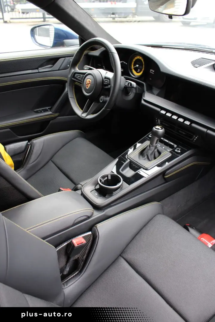 PORSCHE 992 GT3 Touring Paket Keramik Carbon Lift BOSE