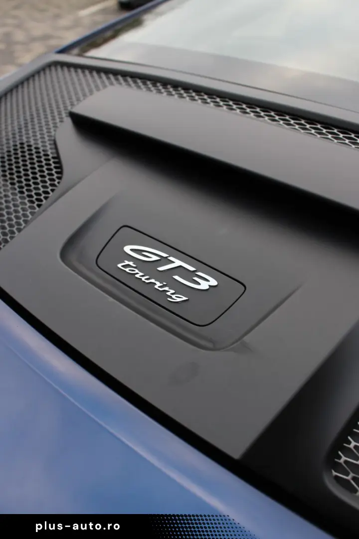 PORSCHE 992 GT3 Touring Paket Keramik Carbon Lift BOSE