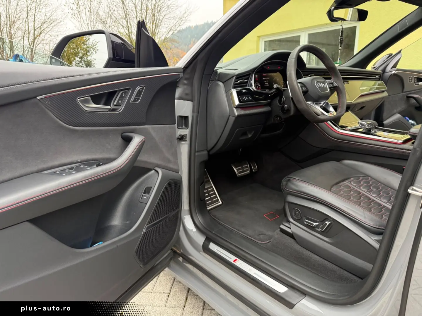 AUDI RS Q8 4.0 TFSI quattro Pano-Softclose-Garantie