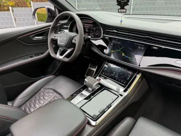 AUDI RS Q8 4.0 TFSI quattro Pano-Softclose-Garantie