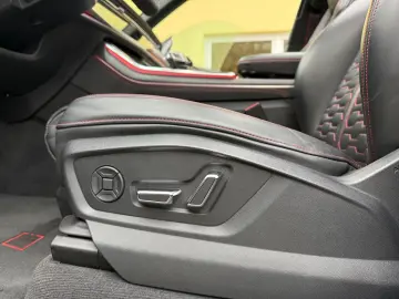AUDI RS Q8 4.0 TFSI quattro Pano-Softclose-Garantie