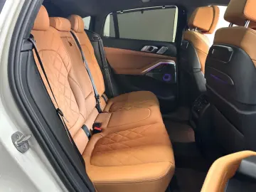 BMW X6 40 D XDRIVE M SPORT   VOLLAUSSTATTUNG