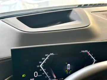 BMW X6 40 D XDRIVE M SPORT   VOLLAUSSTATTUNG