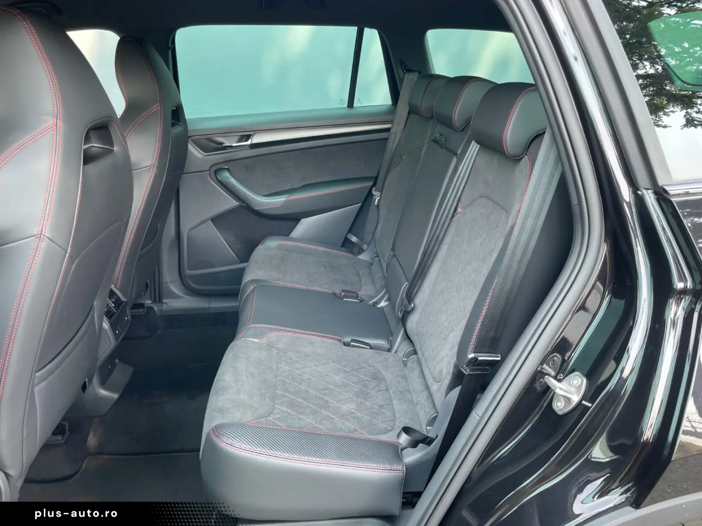 SKODA Kodiaq 2.0 TSI DSG 4x4 RS