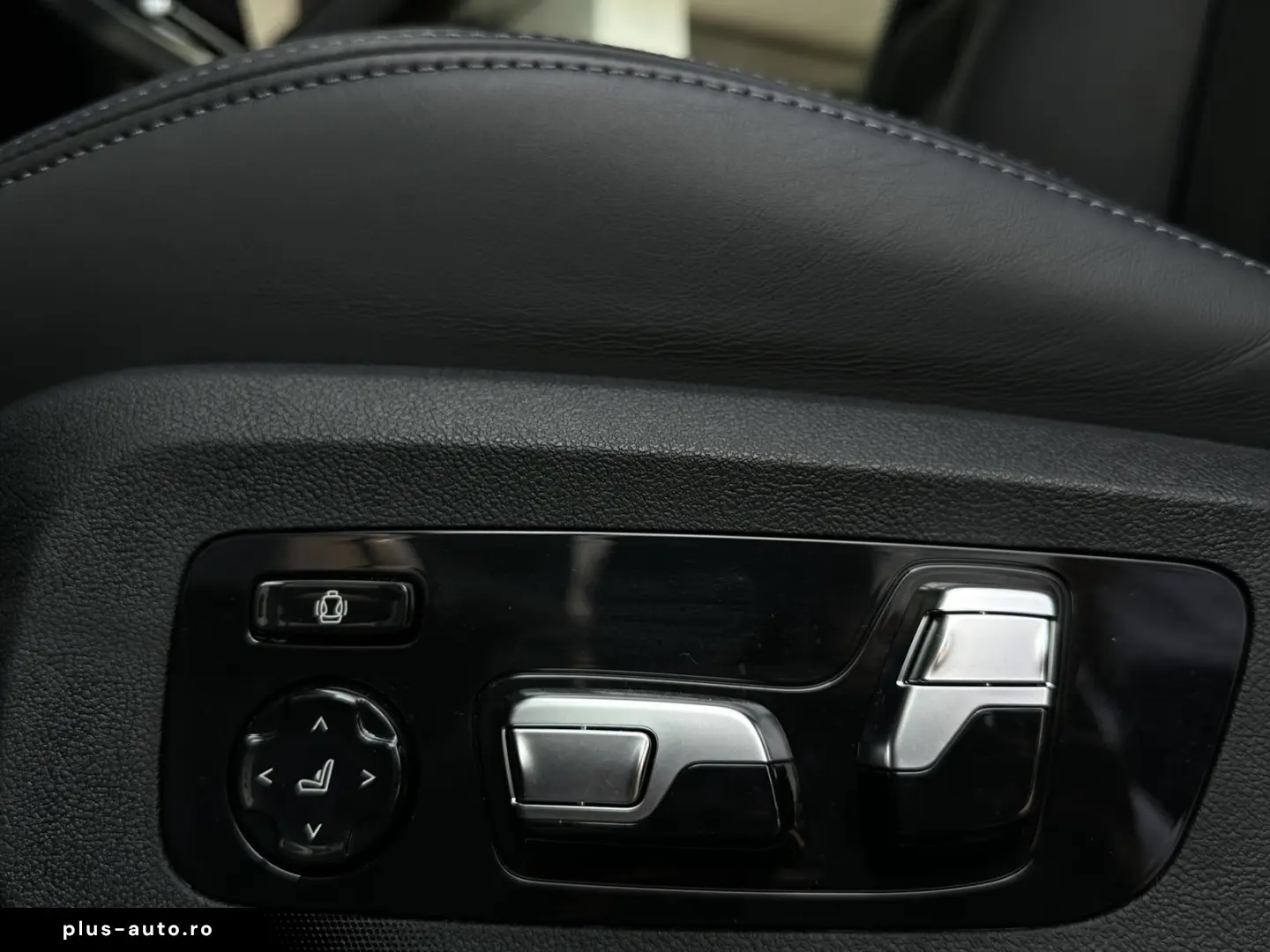 BMW X6 M Competition Carbon DA PA Prof AHK Pano B&W