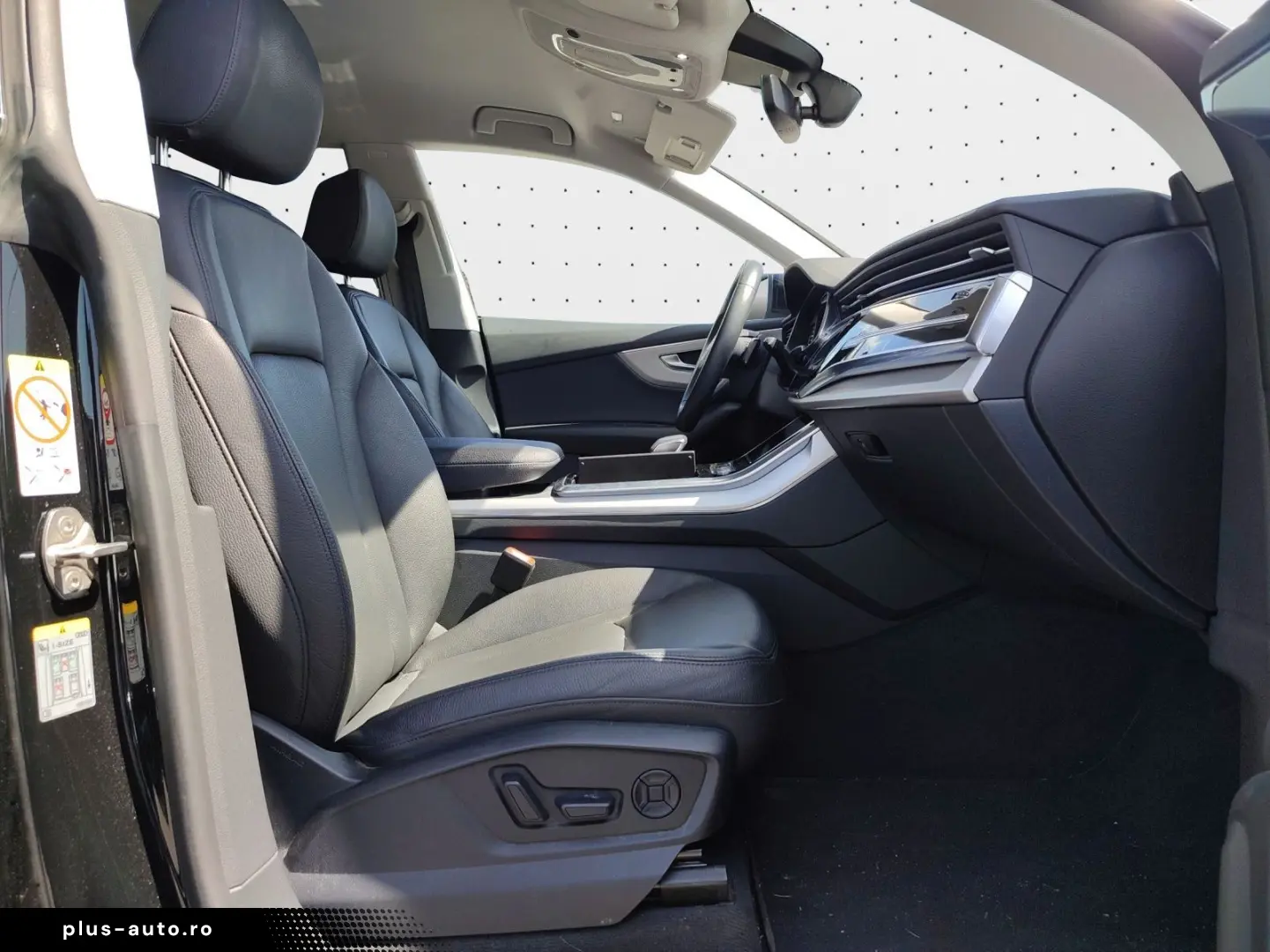 AUDI Q8 55 TFSI quattro