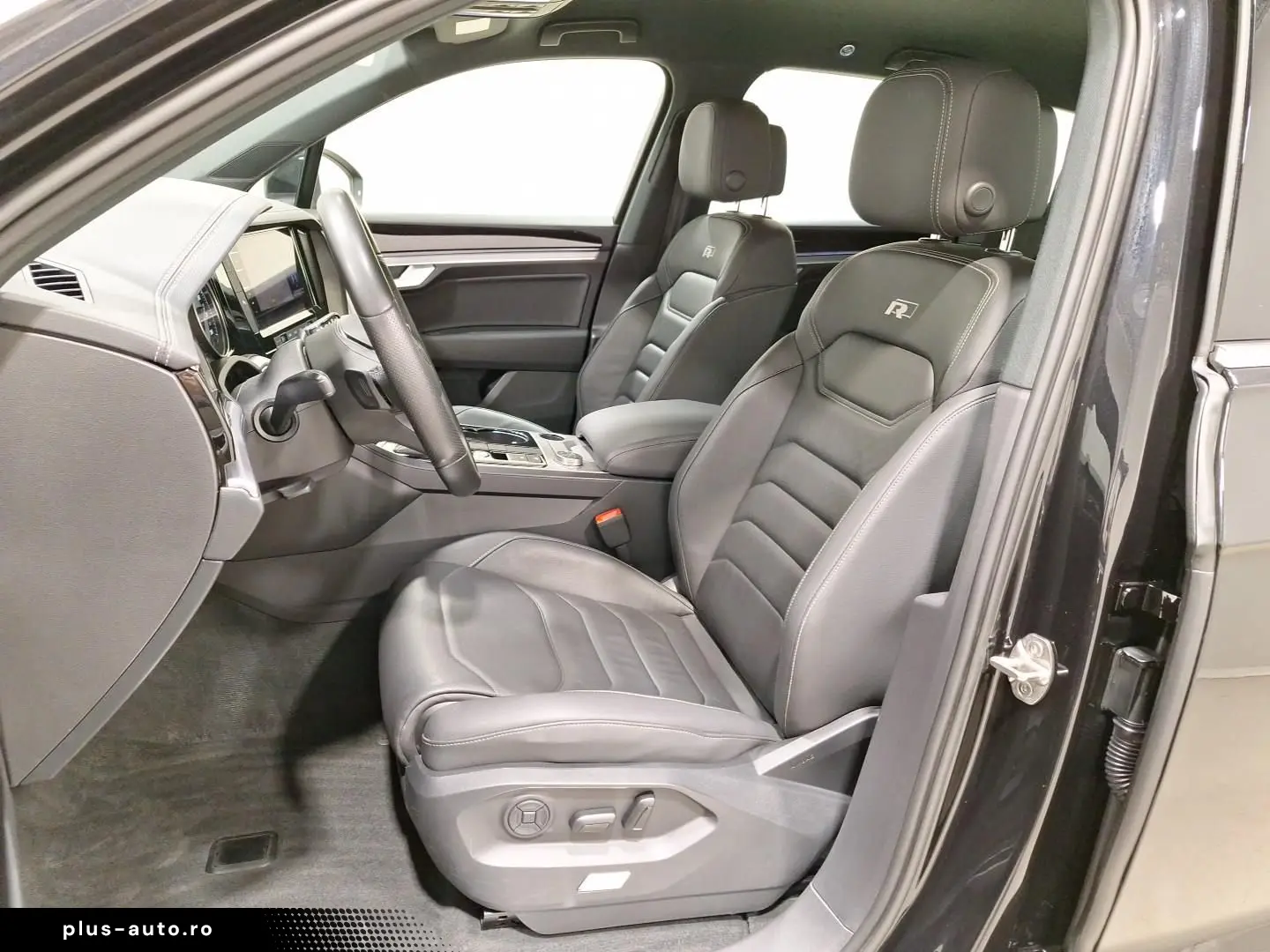 VW Touareg 3.0 V6 TDI R-Line 4Motion