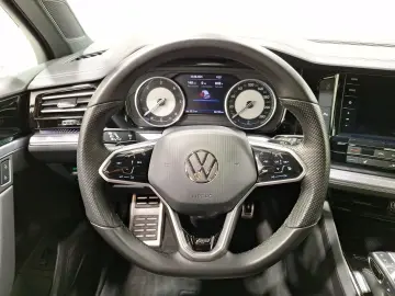 VW Touareg 3.0 V6 TDI R-Line 4Motion