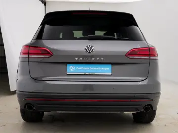 VW Touareg 3.0 V6 TDI DSG