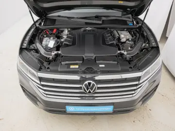 VW Touareg 3.0 V6 TDI DSG