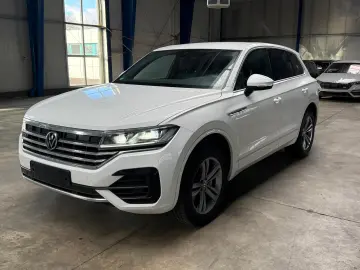 VW Touareg 3.0 V6 TDI 4M R-Line