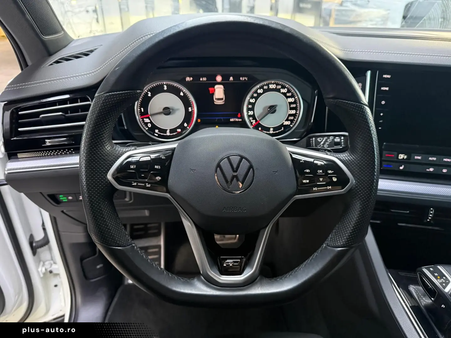 VW Touareg 3.0 V6 TDI 4M R-Line
