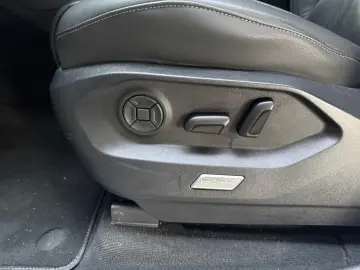 VW Touareg 3.0 V6 TDI 4M R-Line