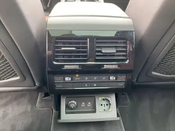 VW Touareg 3.0 TSI eHybrid 4Motion