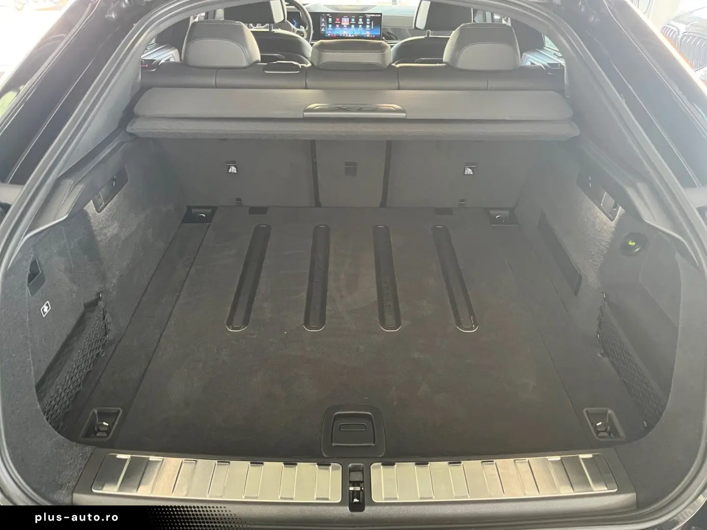 BMW X6 xDrive 40d M SPORT LED AHK PANO-DA H&K