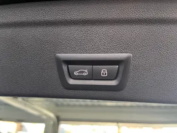 BMW X6 xDrive 40d M SPORT LED AHK PANO-DA H&K