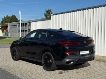 BMW X6 xDrive 40d M-Sport HeadUp StandHZG Navi H&K