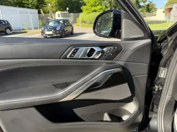 BMW X6 xDrive 40d M-Sport HeadUp StandHZG Navi H&K