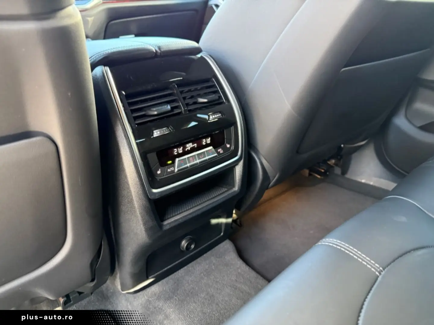 BMW X6 xDrive 40d M-Sport HeadUp StandHZG Navi H&K