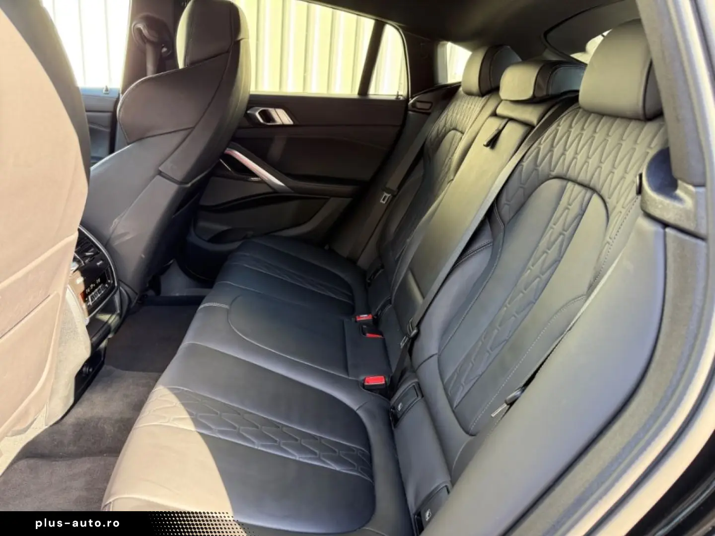 BMW X6 xDrive 40d M-Sport HeadUp StandHZG Navi H&K