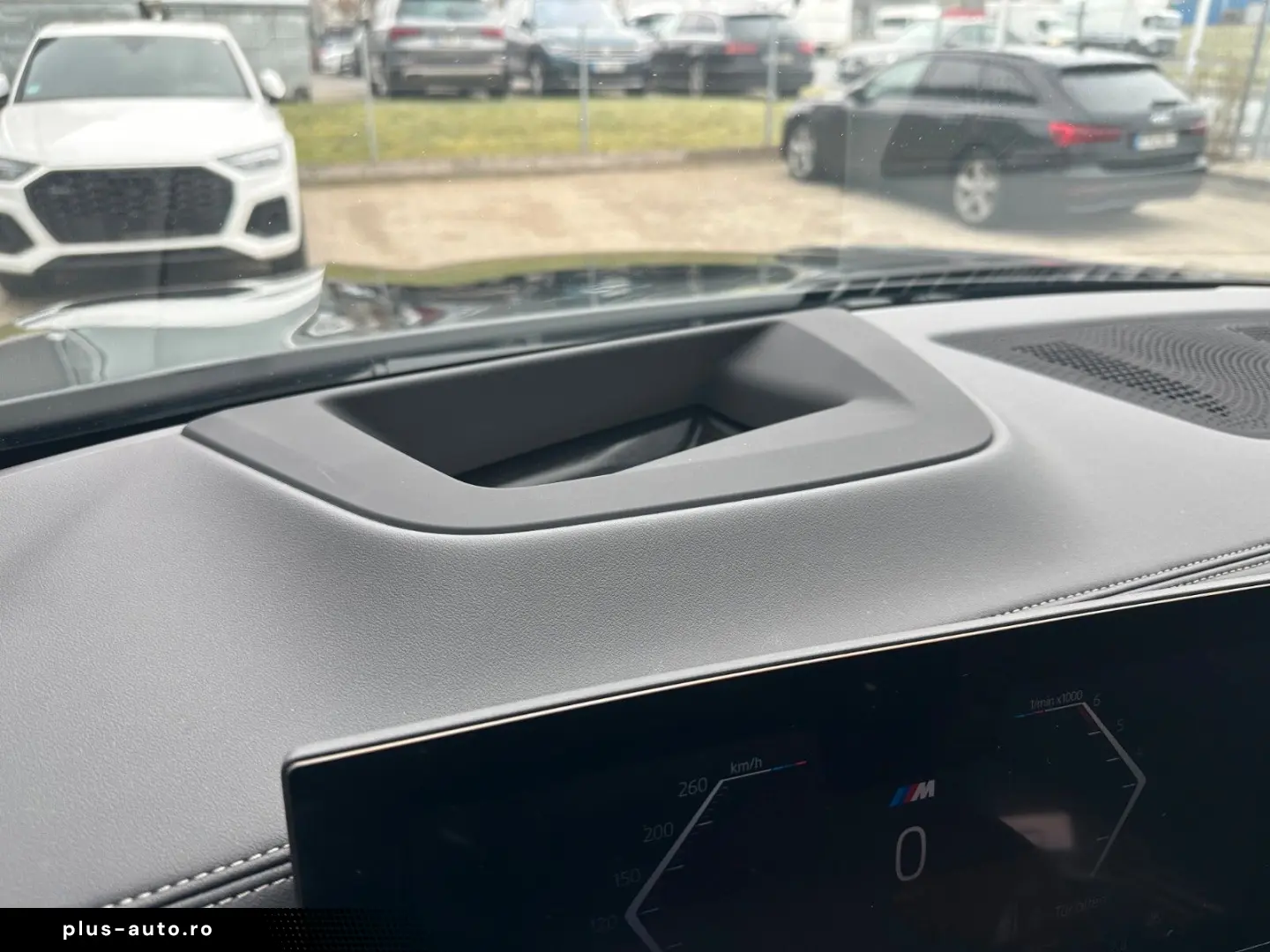 BMW X6 30 d xDrive M Sport HK Pano HuD 22  Softclose