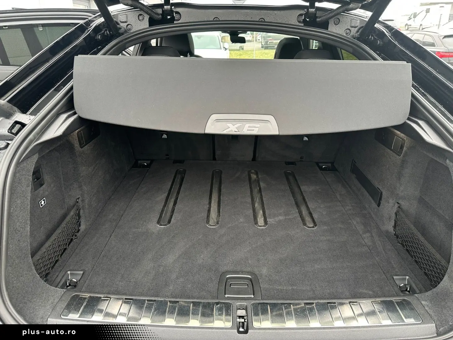 BMW X6 30 d xDrive M Sport HK Pano HuD 22  Softclose