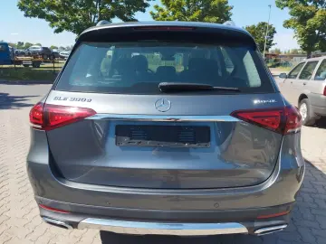 MERCEDES-BENZ GLE 300 GLE -Klasse GLE 300 d 4Matic