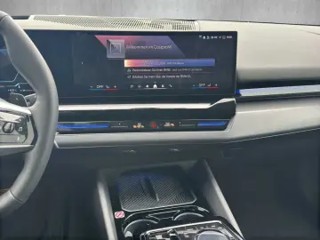 BMW 520 i 360  Kamera Head-Up Display