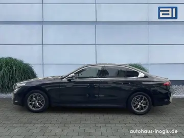 BMW 520i A Live Cockpit Pro SHZ 360  Kam HUD H&K DAB