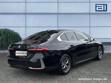 BMW 520i A Live Cockpit Pro SHZ 360  Kam HUD H&K DAB