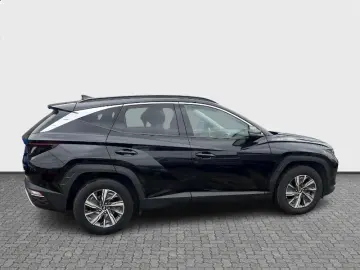 HYUNDAI TUCSON 1.6T-GDi 230CP Hybrid Style  6AT 2WD