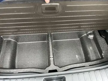 HYUNDAI TUCSON 1.6T-GDi 230CP Hybrid Style  6AT 2WD