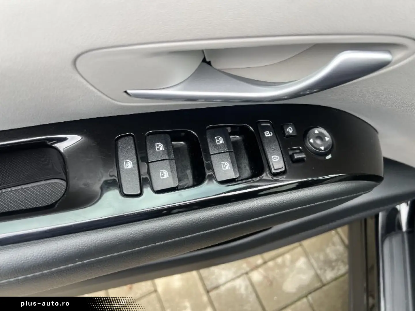 HYUNDAI TUCSON 1.6T-GDi 230CP Hybrid Style  6AT 2WD