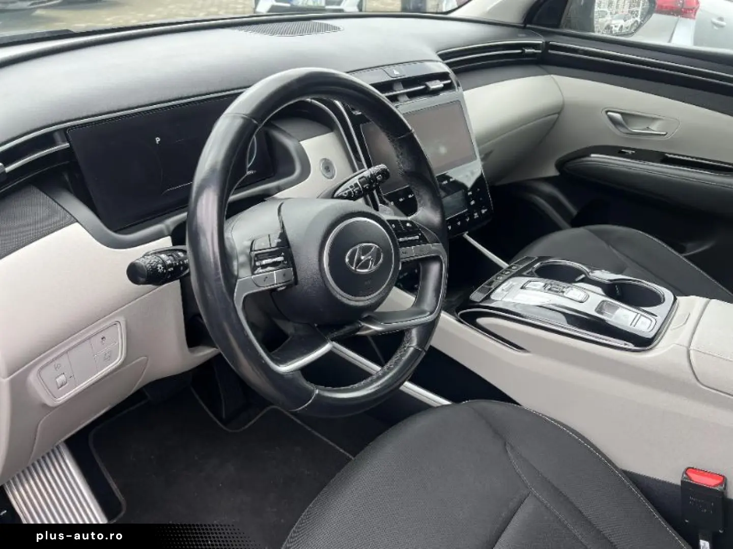 HYUNDAI TUCSON 1.6T-GDi 230CP Hybrid Style  6AT 2WD