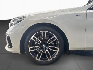 BMW 520i M Sport LiCoPro PA  DA  HiFi ad. LED Memory
