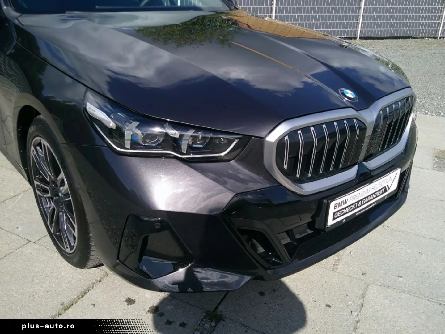 BMW 520 i M Sport AHK el. Driv.Plus Park.Plus HUD!