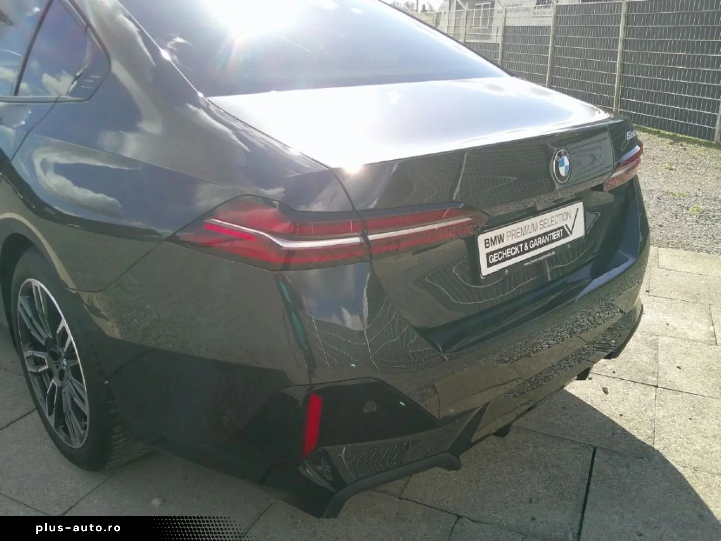 BMW 520 i M Sport AHK el. Driv.Plus Park.Plus HUD!