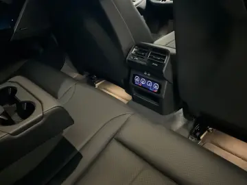 BMW 520 i Limousine M Sport 360 Kamera HUD