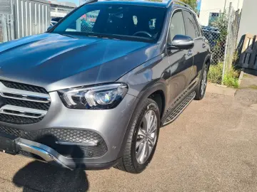 MERCEDES-BENZ GLE 300 d 4Matic AMG int ALU19  Kamera360