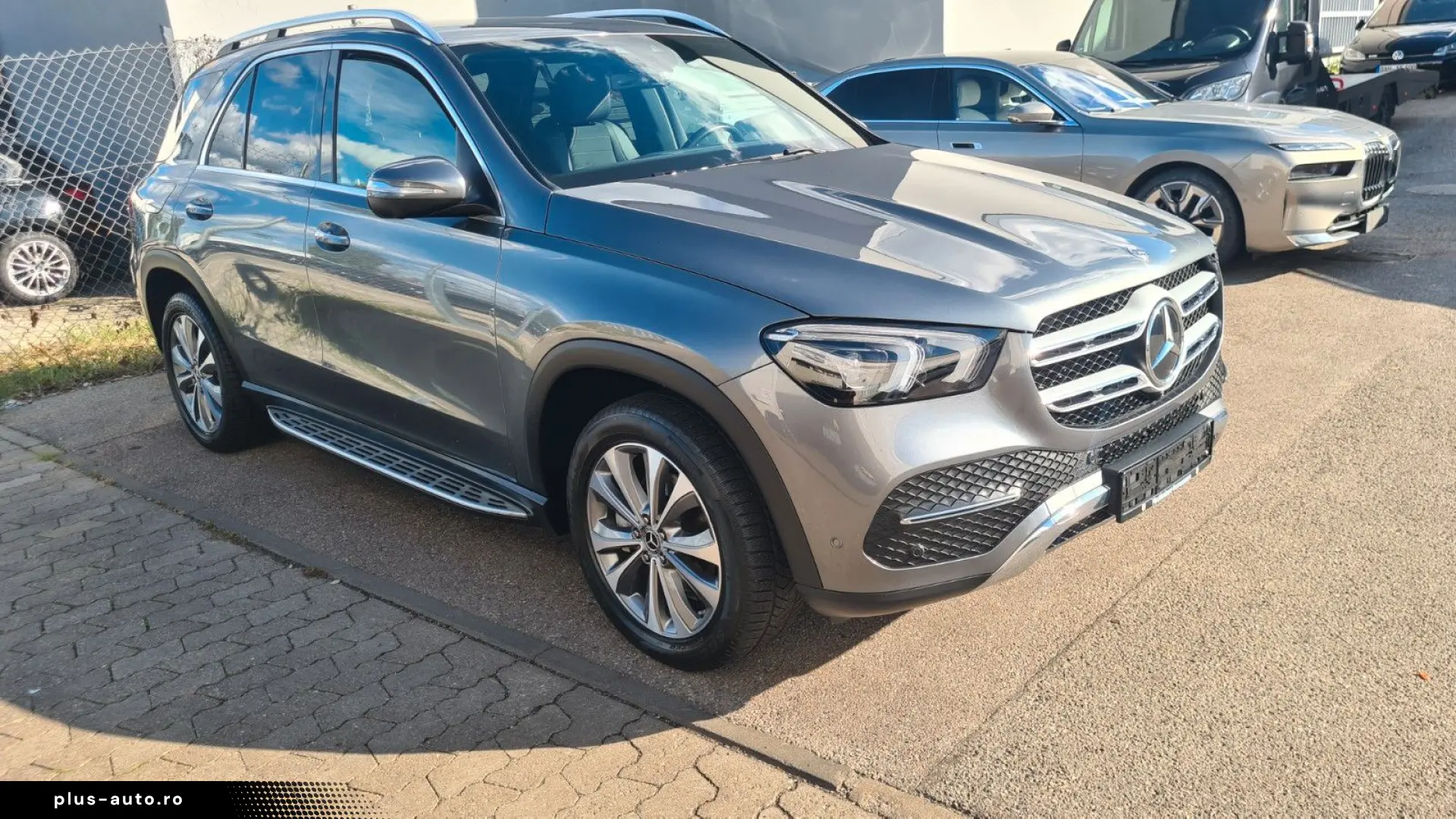 MERCEDES-BENZ GLE 300 d 4Matic AMG int ALU19  Kamera360