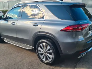 MERCEDES-BENZ GLE 300 d 4Matic AMG int ALU19  Kamera360