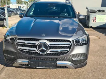 MERCEDES-BENZ GLE 300 d 4Matic AMG int ALU19  Kamera360