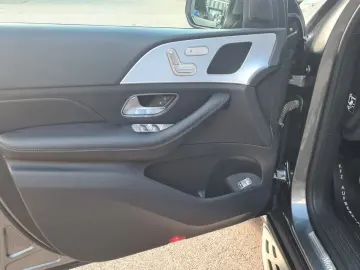 MERCEDES-BENZ GLE 300 d 4Matic AMG int ALU19  Kamera360