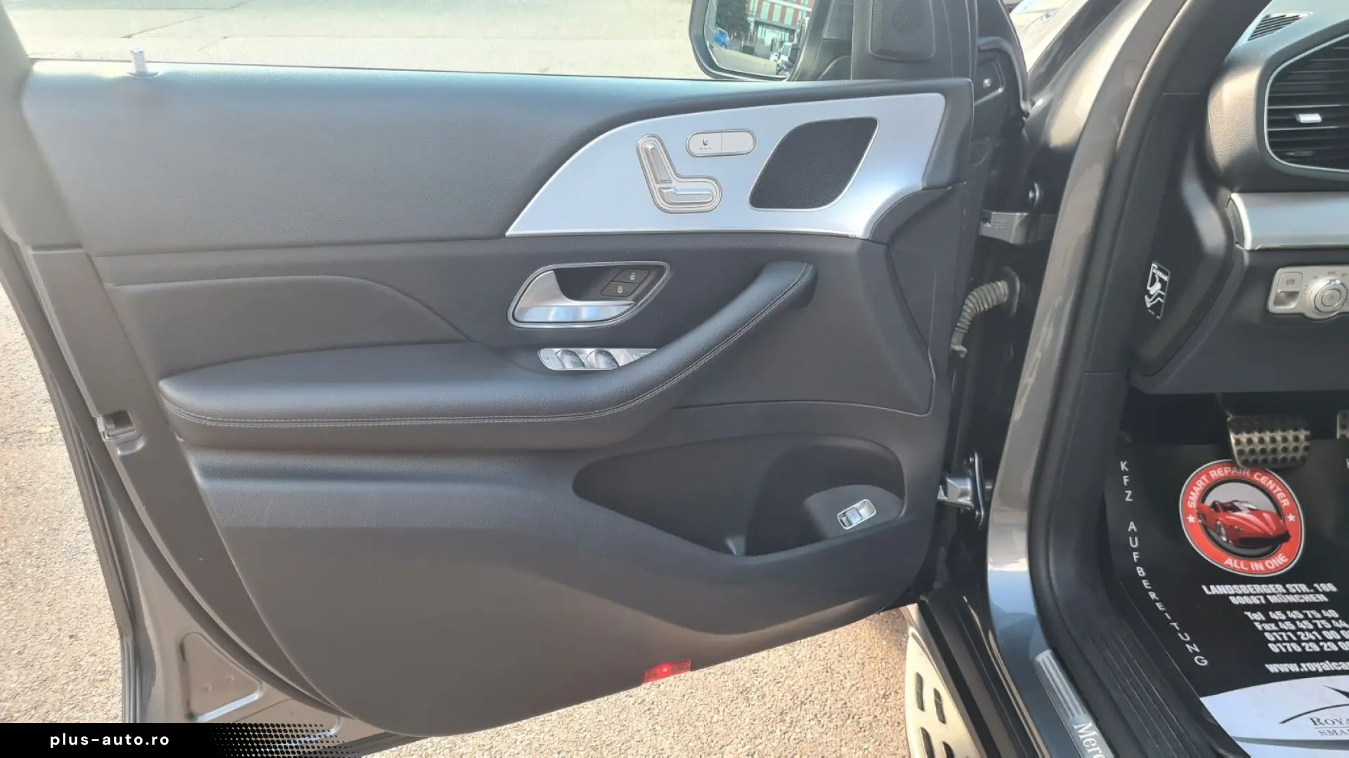 MERCEDES-BENZ GLE 300 d 4Matic AMG int ALU19  Kamera360