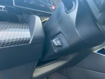 BMW 520 i M Sport STHZG HUD HK Sitzlüf 360 Keyless